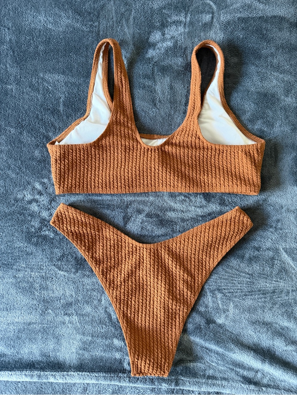 ✨Textured Scoop Bikini Set - Picture 9 of 14